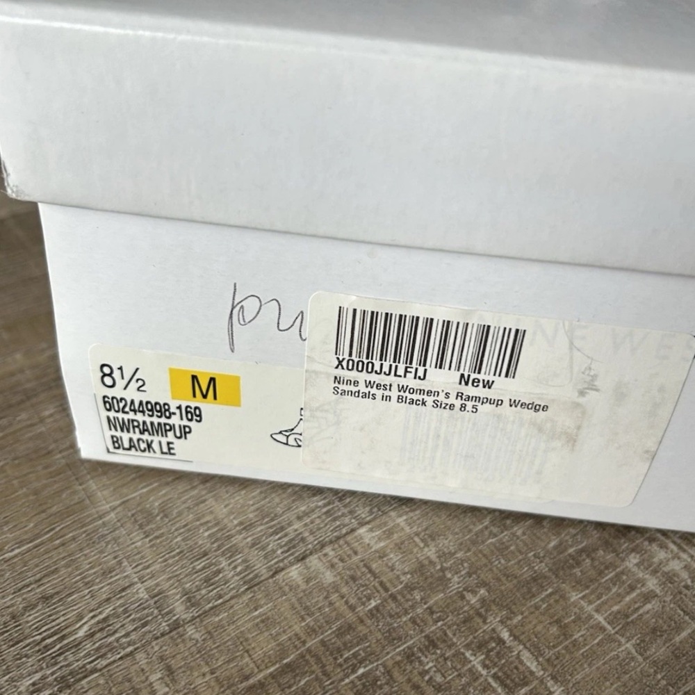 Nine West Ramp Up Wedge Sandals Shoes Women’s 8.5 M  Black Leather Zip NEW + Box - Picture 4 of 10